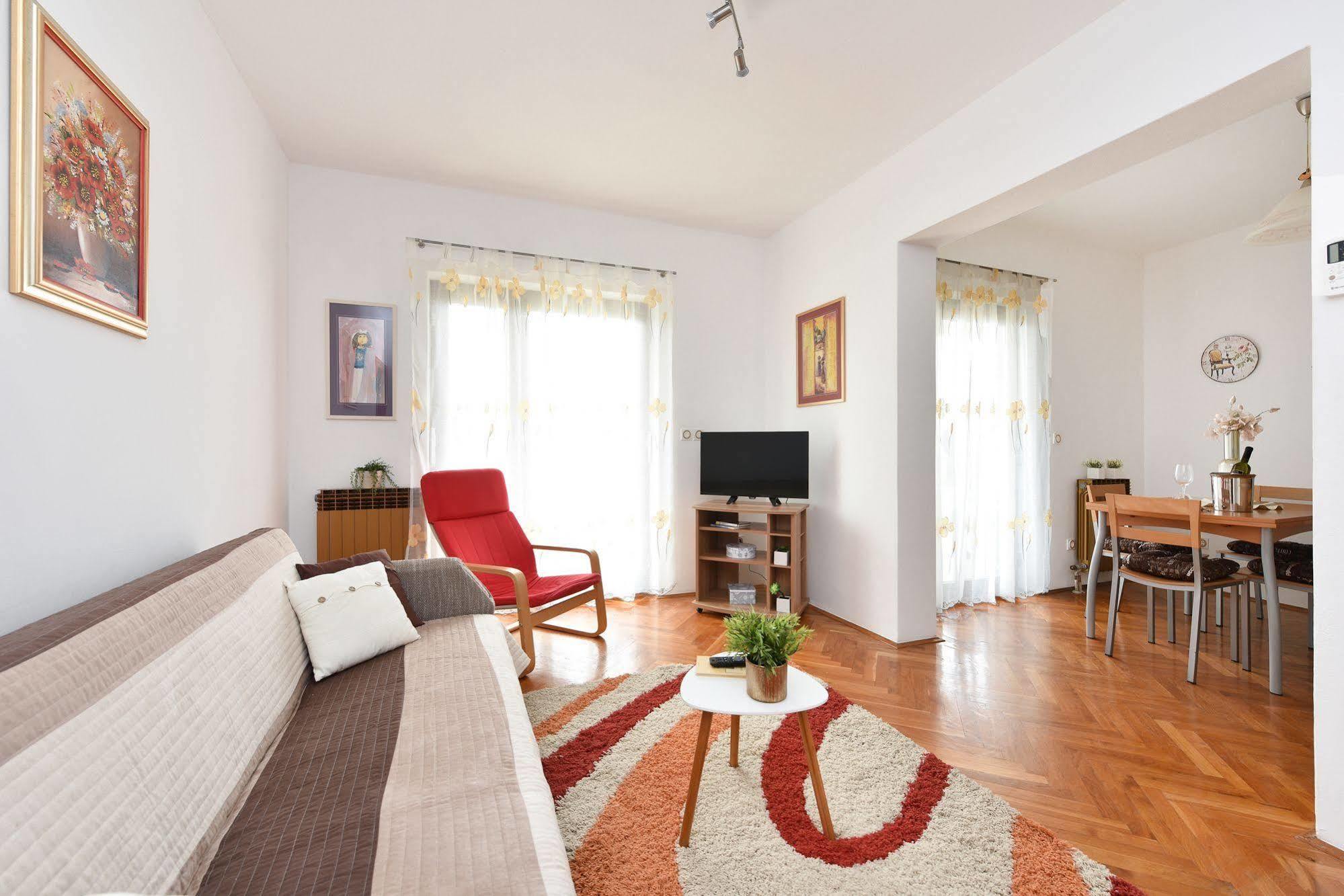 Adria Apartments Zadar Buitenkant foto